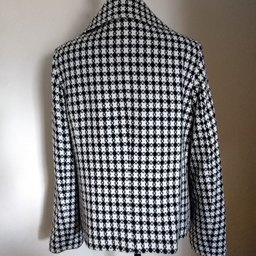 DS Essentials jacket - Picture 4 of 6